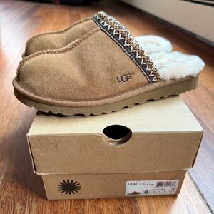 Women UGG Australian Netta Chestnut SlipOn Slippers sz 6 Authentic Style 1011516